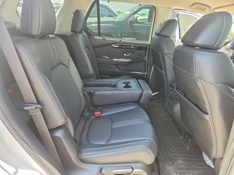 Photo 11 from auction – 2023 HONDA PILOT with VIN 5FNYG2H41PB010906