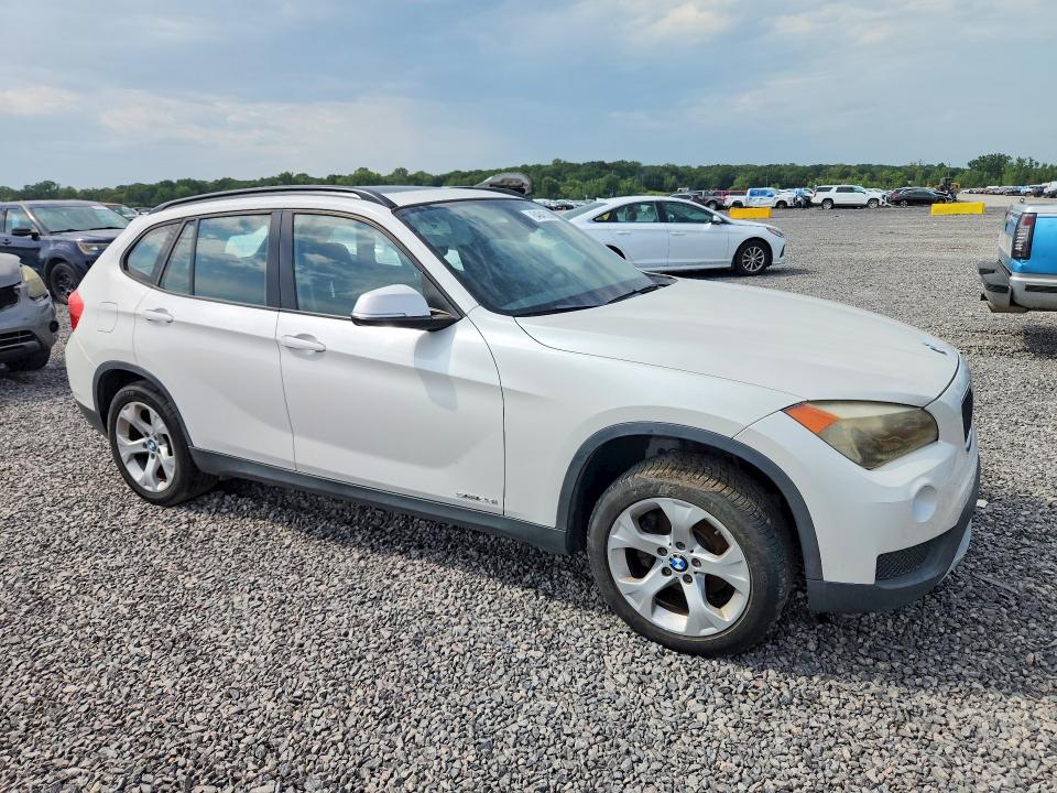Photo 4 from auction – 2013 BMW X1 with VIN WBAVM1C55DVL64072