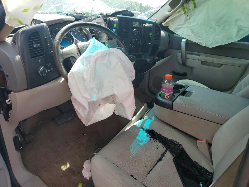 Photo 8 from auction – 2013 CHEVROLET SILVERADO with VIN 1GCRCSE01DZ316561