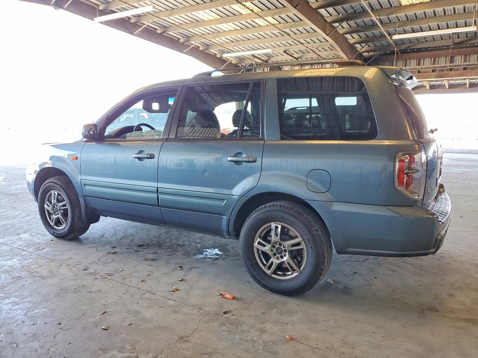 Photo 2 from auction – 2007 HONDA PILOT with VIN 5FNYF28637B028621