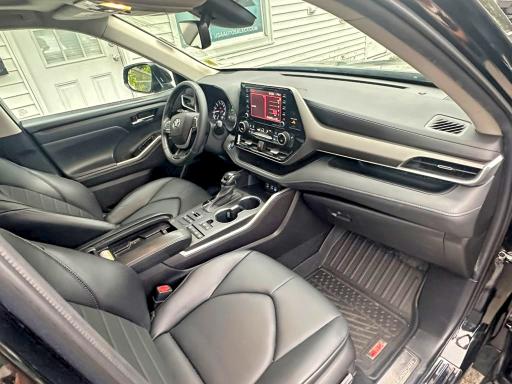 Photo 7 from auction – 2022 TOYOTA HIGHLANDER with VIN 5TDGZRBH5NS217155