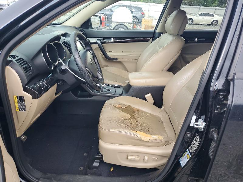 Photo 7 from auction – 2012 KIA SORENTO with VIN 5XYKU4A6XCG253056