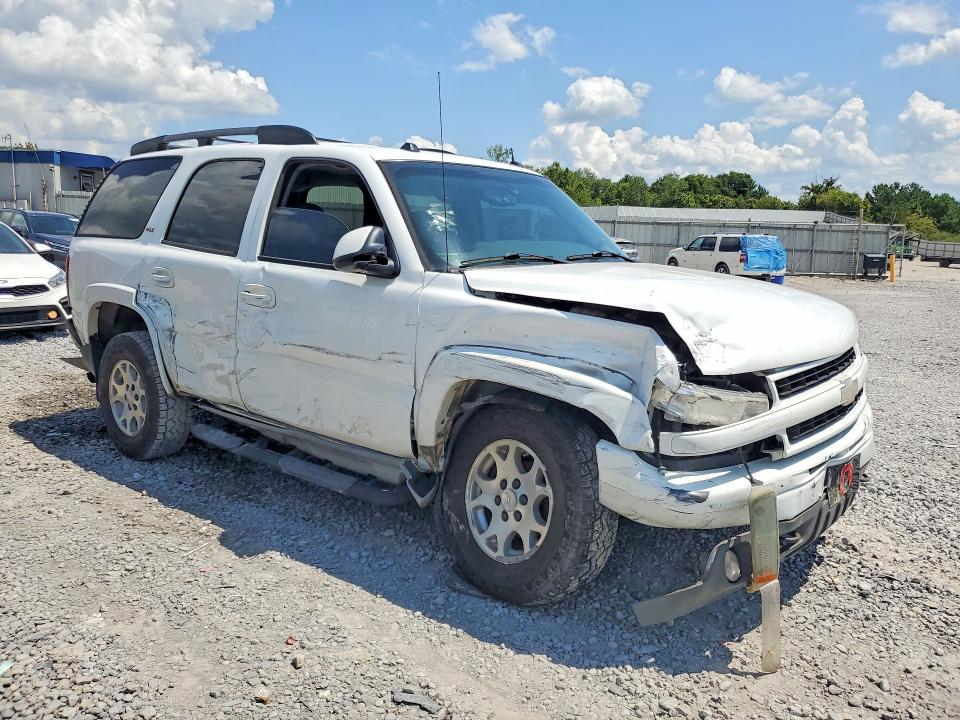 Снимка 4 от търг – 2004 CHEVROLET TAHOE с VIN 1GNEK13T65R155836