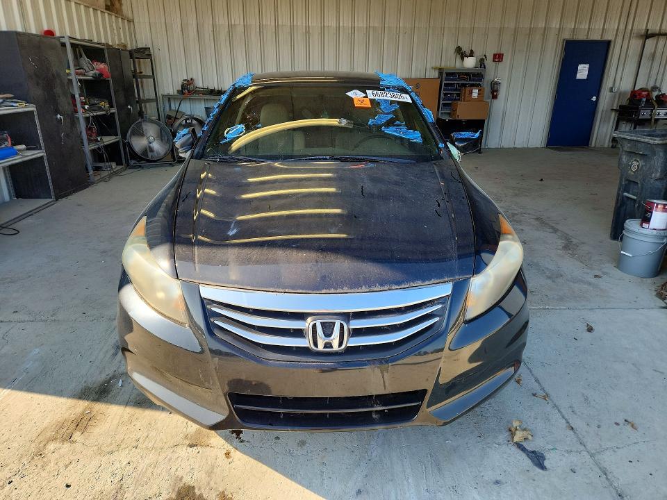 Photo 5 from auction – 2011 HONDA ACCORD with VIN 1HGCP2F4XBA051857