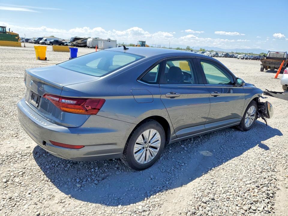 Photo 3 from auction – 2019 VOLKSWAGEN JETTA with VIN 3VWC57BU8KM154136