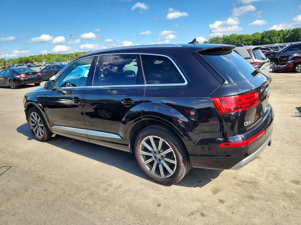 Photo 2 from auction – 2018 AUDI Q7 with VIN WA1VAAF7XJD050941
