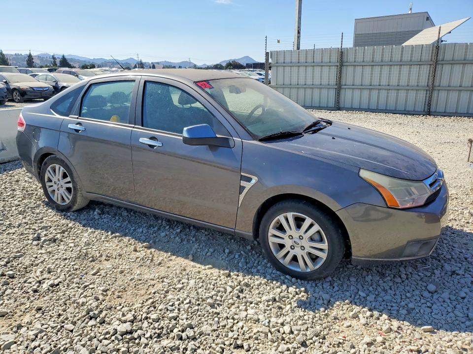 Photo 4 from auction – 2009 FORD FOCUS with VIN 1FAHP37N39W199126