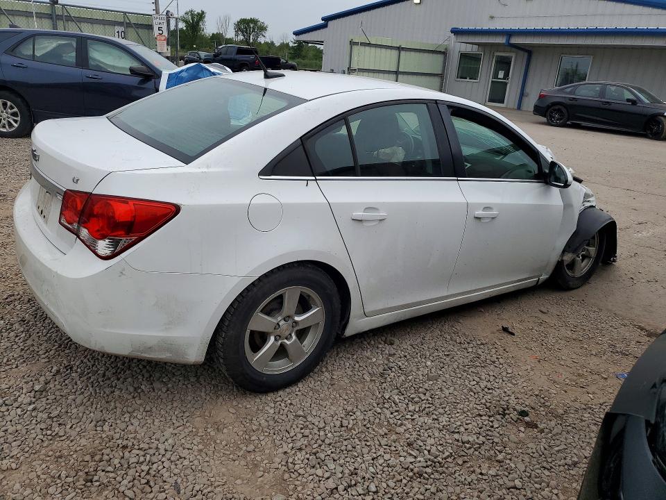 Photo 3 from auction – 2014 CHEVROLET CRUZE with VIN 1G1PC5SB4E7394790