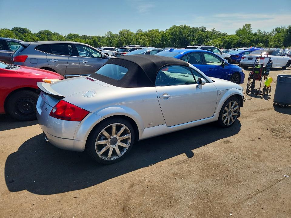 Photo 3 from auction – 2005 AUDI TT with VIN TRUUF28N551007352