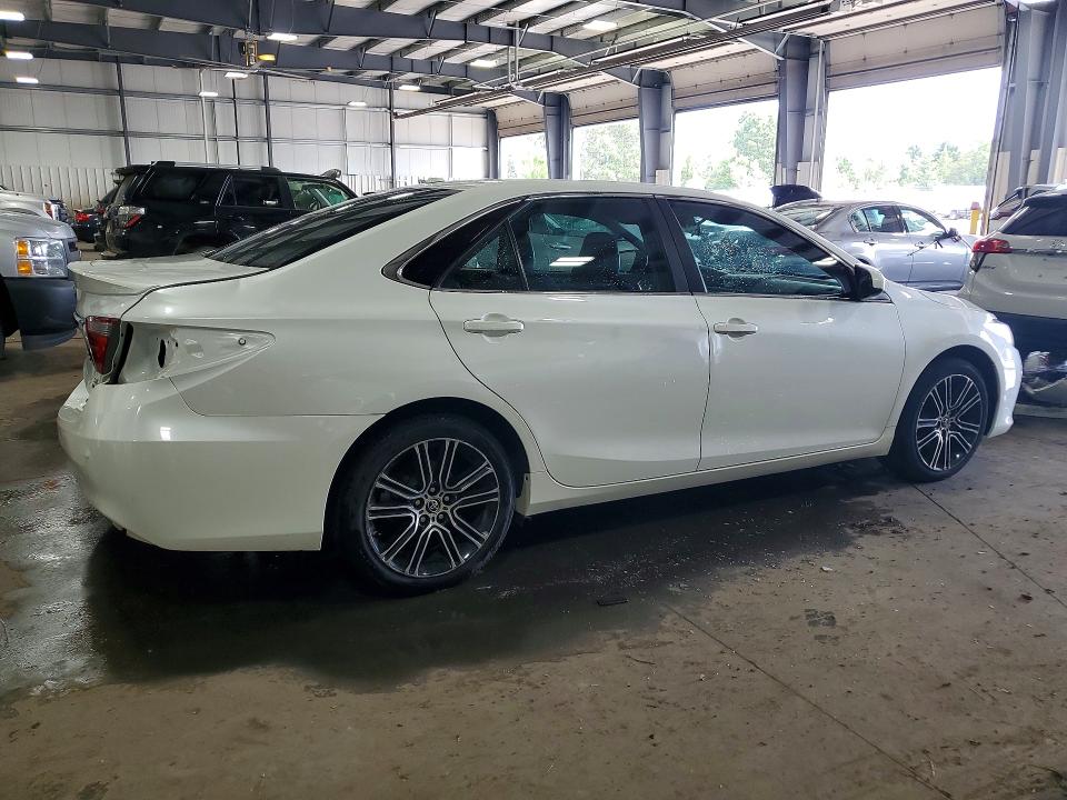 Photo 3 from auction – 2016 TOYOTA CAMRY with VIN 4T1BF1FK4GU181222