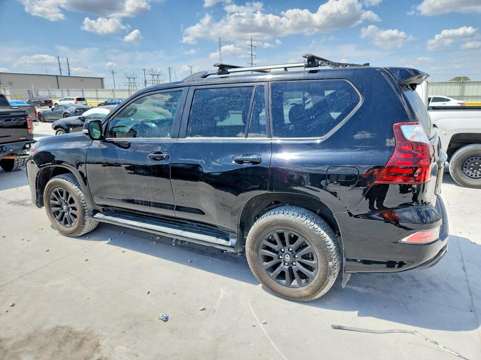 Photo 2 from auction – 2022 LEXUS GX with VIN JTJKM7BX6N5308541