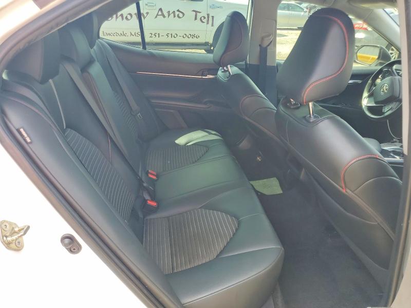 Photo 10 from auction – 2020 TOYOTA CAMRY with VIN 4T1G11AK2LU329339