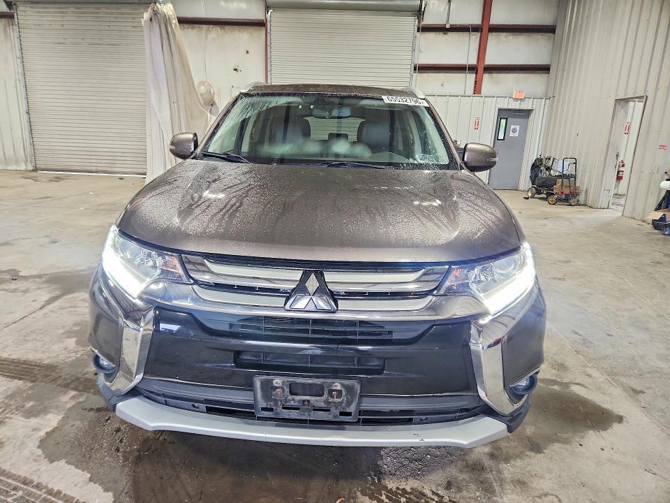 Photo 5 from auction – 2017 MITSUBISHI OUTLANDER with VIN JA4AZ3A35HZ012697