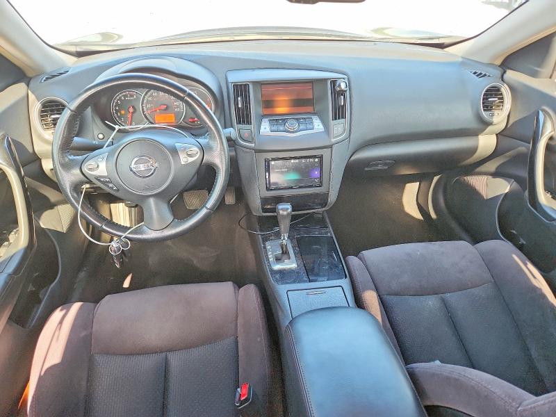 Zdjęcie 8 z aukcji – 2010 NISSAN MAXIMA z VIN 1N4AA5APXAC821980