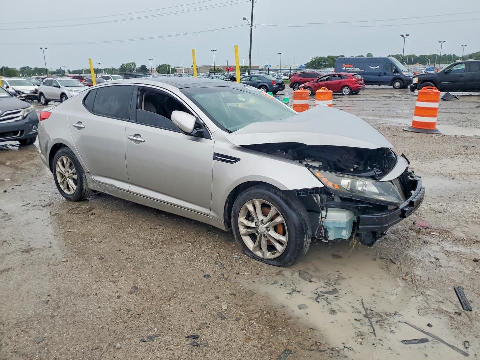 Photo 4 from auction – 2012 KIA OPTIMA with VIN 5XXGN4A77CG065692