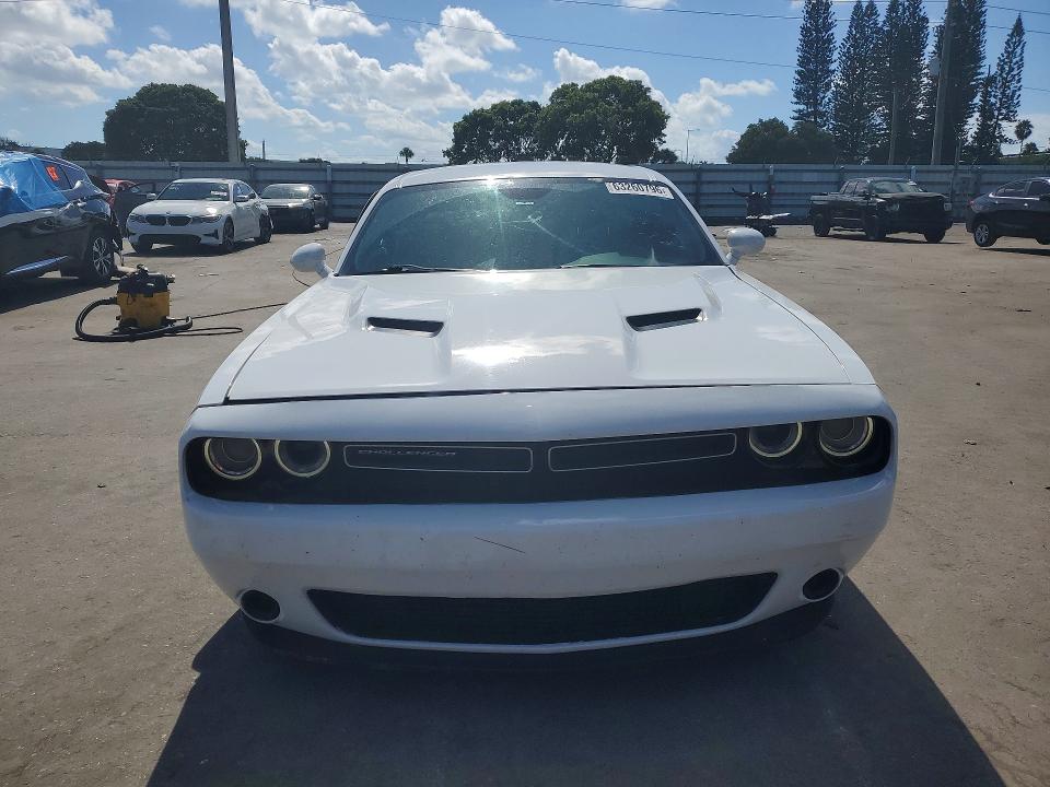 Photo 5 from auction – 2019 DODGE CHALLENGER with VIN 2C3CDZAG9KH752400