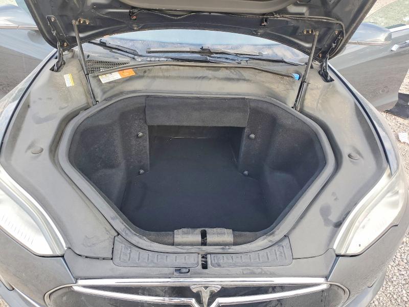 Foto 11 de la subasta – 2014 TESLA MODEL S con VIN 5YJSA1H1XEFP28426