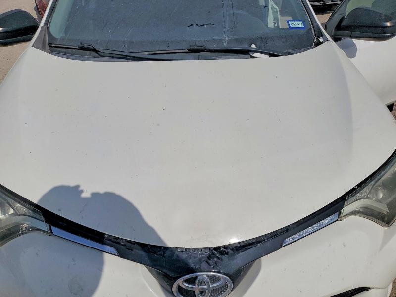 Photo 12 from auction – 2016 TOYOTA RAV4 with VIN 2T3ZFREV6GW307211