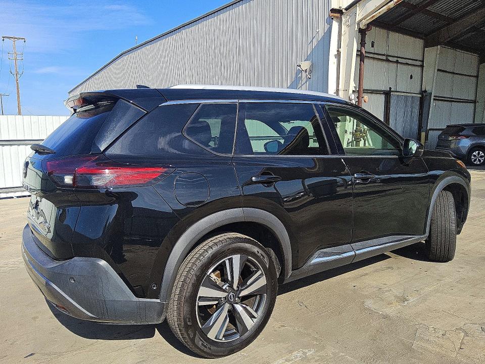 Photo 3 from auction – 2023 NISSAN ROGUE with VIN 5N1BT3CB8PC779893