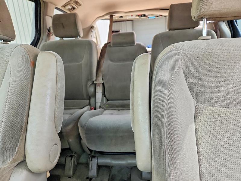Photo 10 from auction – 2004 TOYOTA SIENNA with VIN 5TDZA23CX4S017168