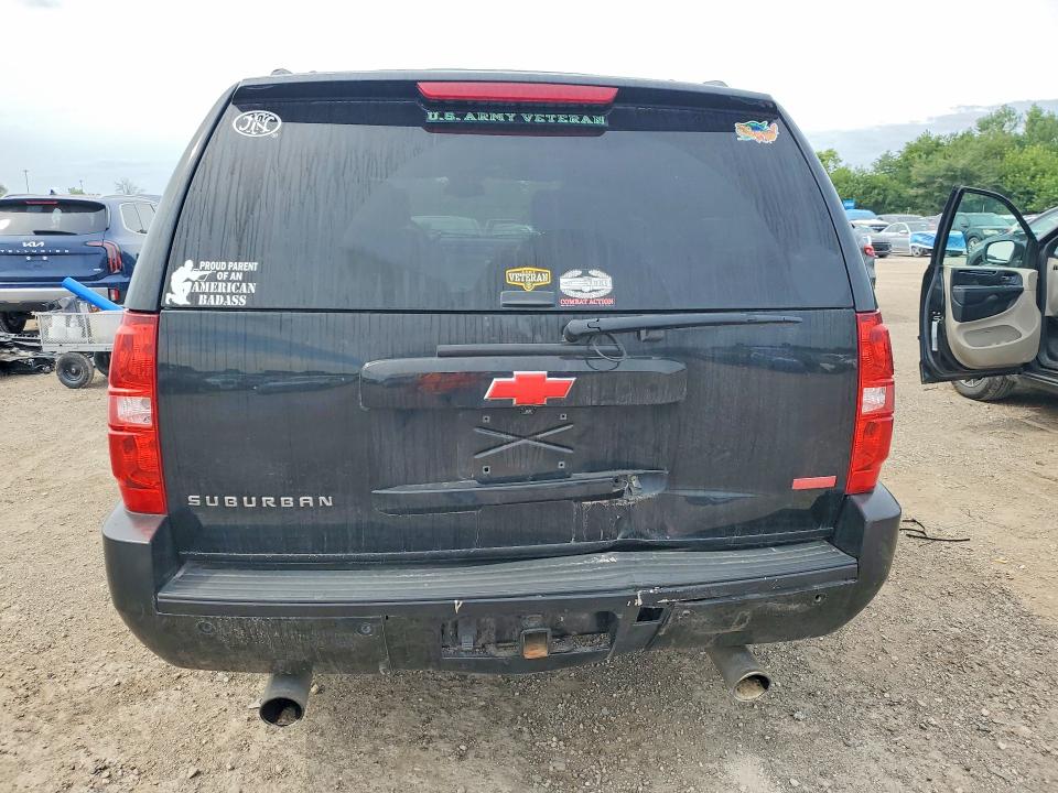 Photo 6 from auction – 2012 CHEVROLET SUBURBAN with VIN 1GNSKKE74CR140760