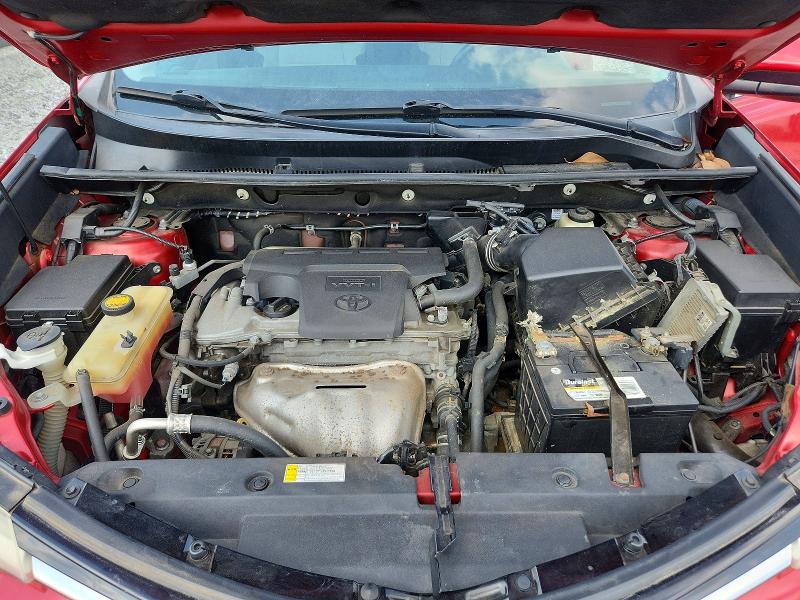 Photo 11 from auction – 2016 TOYOTA RAV4 with VIN 2T3WFREV4GW252695