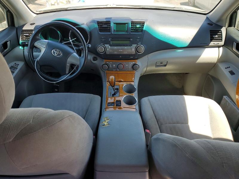 Photo 8 from auction – 2008 TOYOTA HIGHLANDER with VIN JTEEW41A882010161