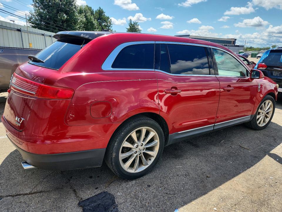 Photo 3 from auction – 2012 LINCOLN MKT with VIN 2LMHJ5AT4CBL54208
