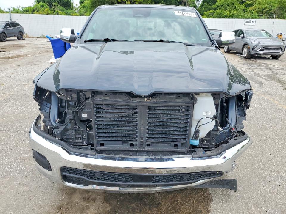 Photo 5 from auction – 2026 RAM 1500 with VIN 1C6SRFJP0TN307079