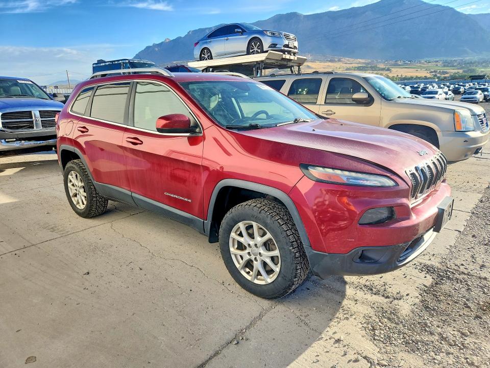 Foto 4 de la subasta – 2015 JEEP CHEROKEE con VIN 1C4PJMCS0FW510032