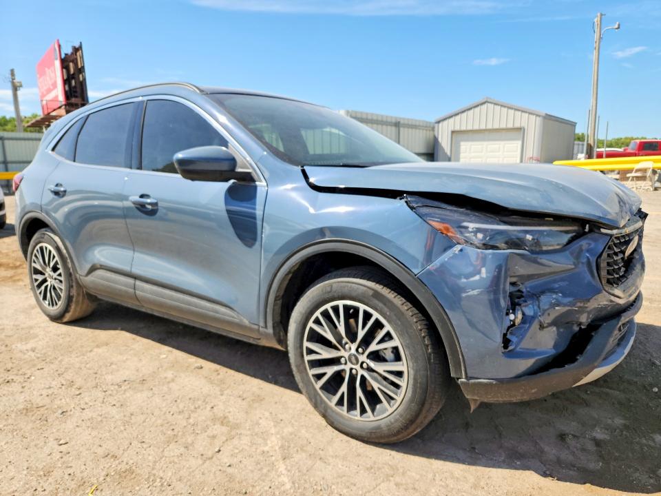 Photo 4 from auction – 2025 FORD ESCAPE with VIN 1FMCU0E18SUA50784
