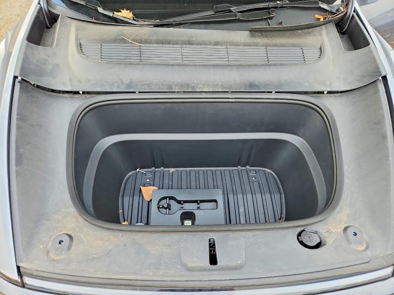 Foto 11 de la subasta – 2026 TESLA MODEL Y con VIN 7SAYGDEE7TF327272