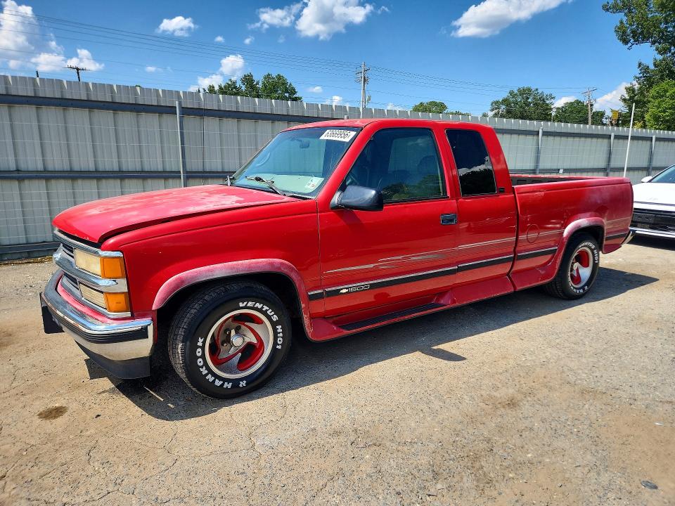 CHEVROLET GMT-400 1997 with VIN 1GBEC19R9VE187788 - Photo from auction