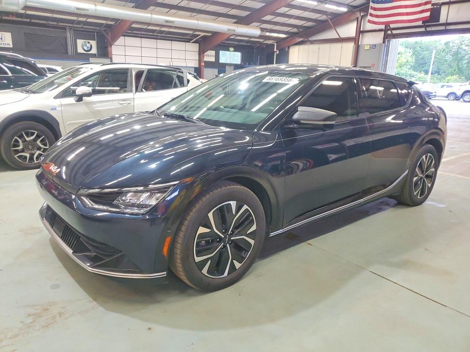 2022 KIA EV6