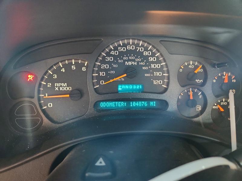 Photo 9 from auction – 2004 CHEVROLET SILVERADO with VIN 2GCEC19T541280010