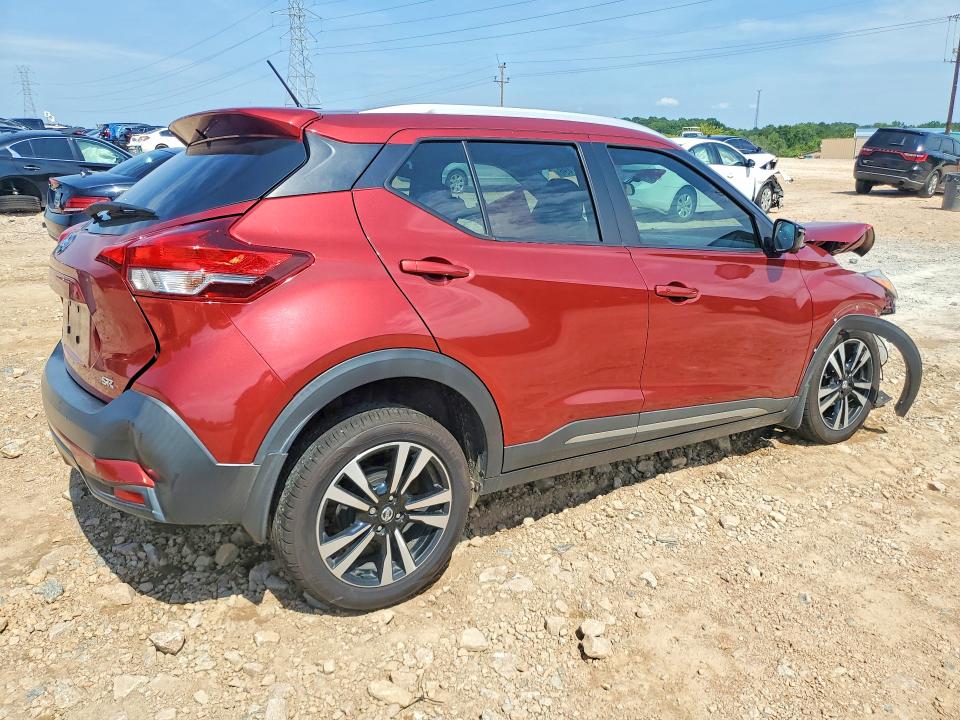 Photo 3 from auction – 2019 NISSAN KICKS with VIN 3N1CP5CU5KL512916