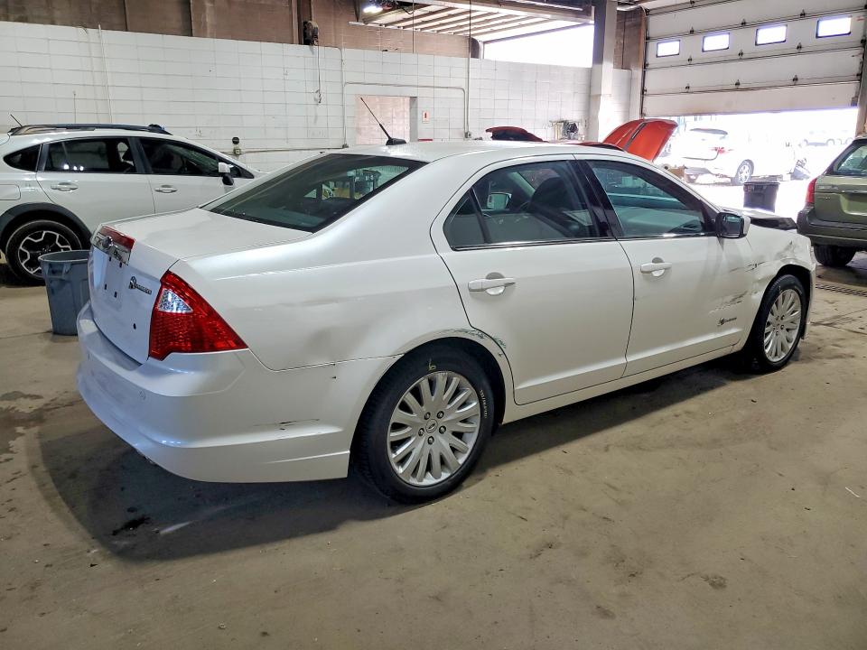 Photo 3 from auction – 2010 FORD FUSION with VIN 3FADP0L35AR178741