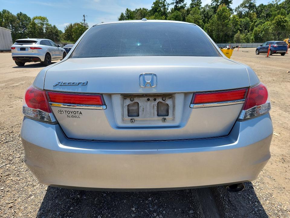 Zdjęcie 6 z aukcji – 2012 HONDA ACCORD z VIN 1HGCP2F84CA121907