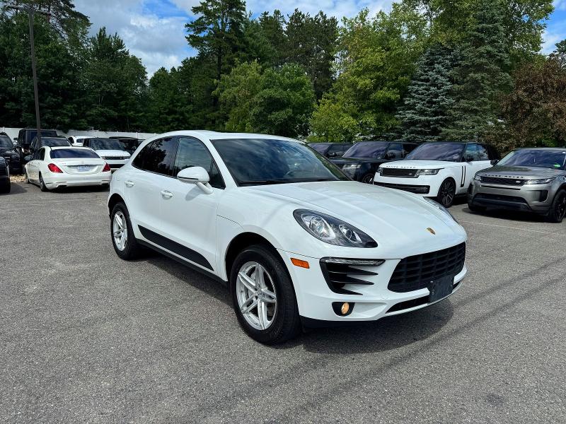 Photo 2 from auction – 2018 PORSCHE MACAN with VIN WP1AB2A52JLB33457