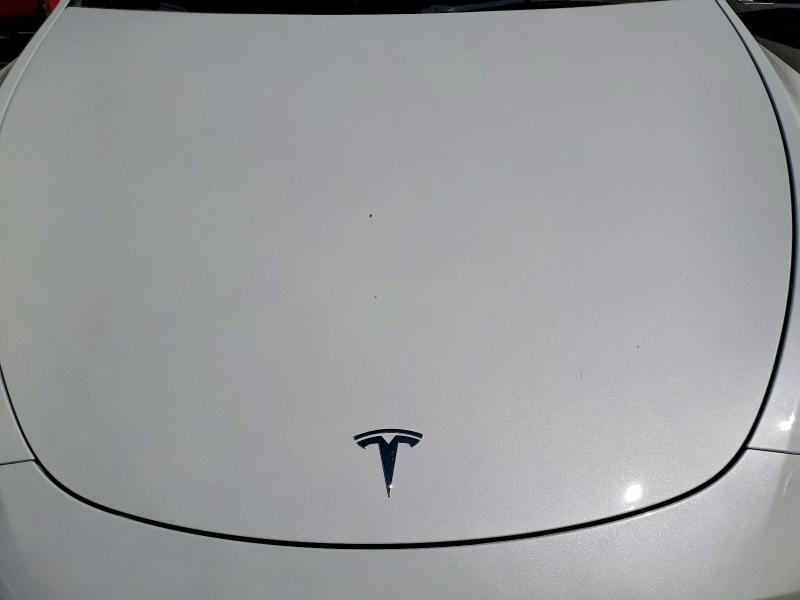 Photo 12 from auction – 2022 TESLA MODEL Y with VIN 7SAYGDEE4NF409687