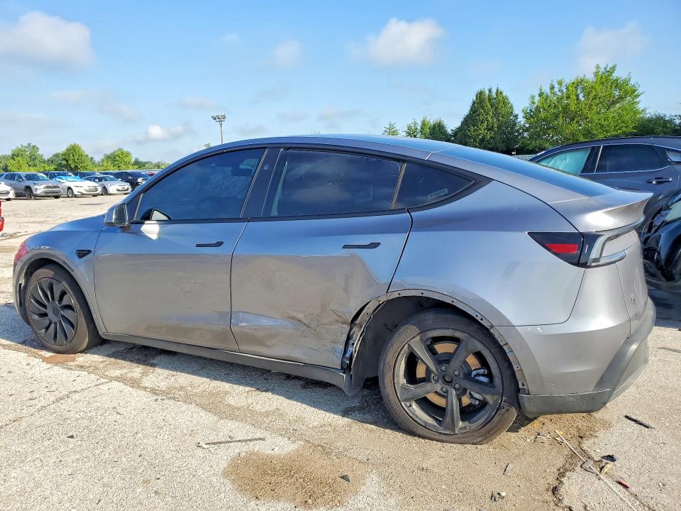 Photo 2 from auction – 2026 TESLA MODEL Y with VIN 7SAYGDEE9TF437949