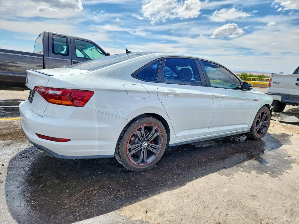Снимка 3 от търг – 2019 VOLKSWAGEN JETTA с VIN 3VW6T7BU5KM208074