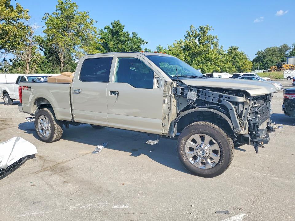 Foto 4 de la subasta – 2018 FORD F350 con VIN 1FT8W3BT3JEB29008