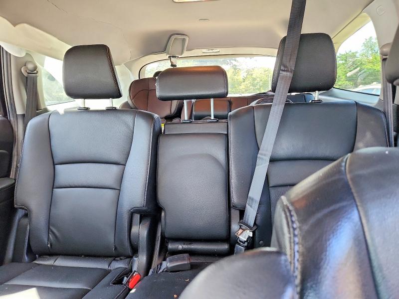 Photo 10 from auction – 2020 HONDA PILOT with VIN 5FNYF5H57LB028205