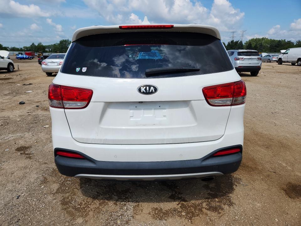Photo 6 from auction – 2017 KIA SORENTO with VIN 5XYPHDA58HG260225