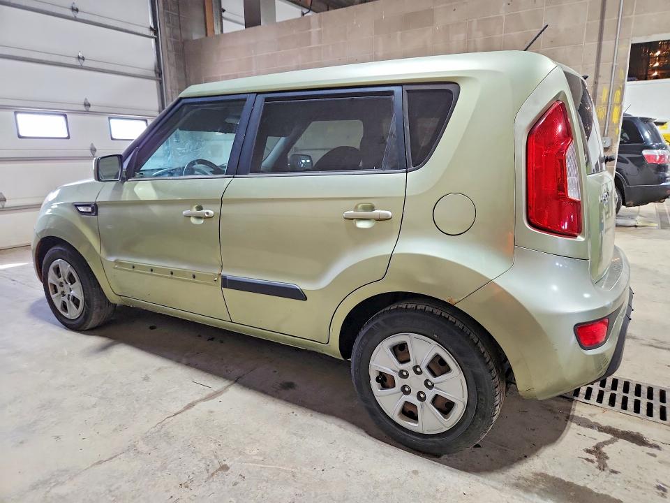 Photo 2 from auction – 2013 KIA SOUL with VIN KNDJT2A59D7525265