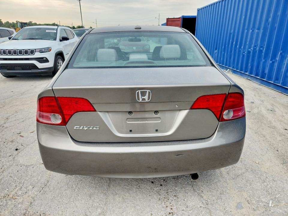 Photo 6 from auction – 2007 HONDA CIVIC with VIN 1HGFA16807L047646