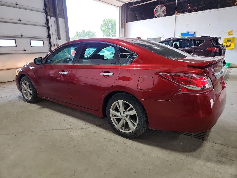 Photo 2 from auction – 2013 NISSAN ALTIMA with VIN 1N4AL3AP2DC135015