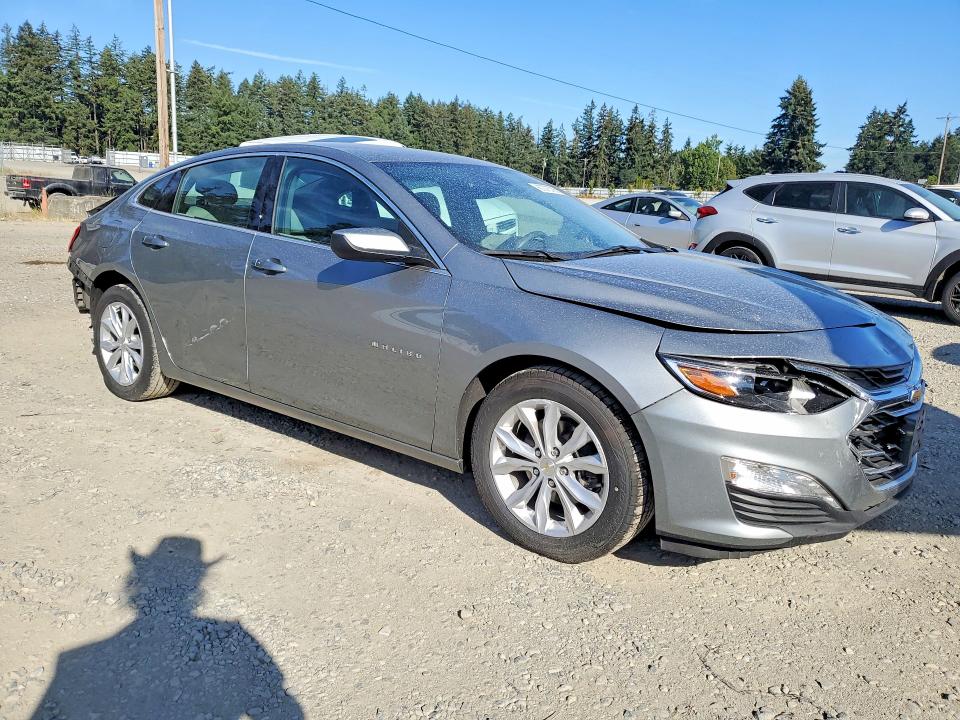 Снимка 4 от търг – 2023 CHEVROLET MALIBU с VIN 1G1ZD5ST5PF130081