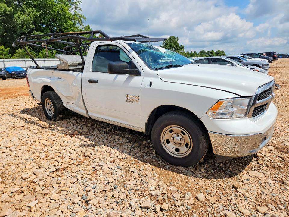 Photo 4 from auction – 2020 RAM 1500 TRADESMAN with VIN 3C6JR6DT7LG168937